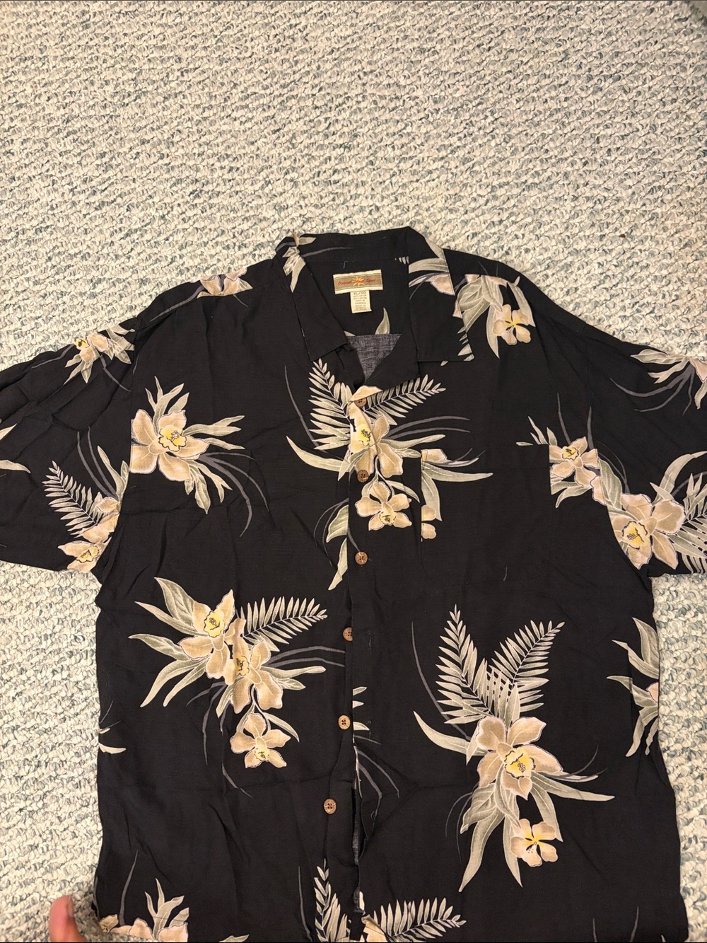 reyn spooner Black Floral Button-Down Camp Shirt